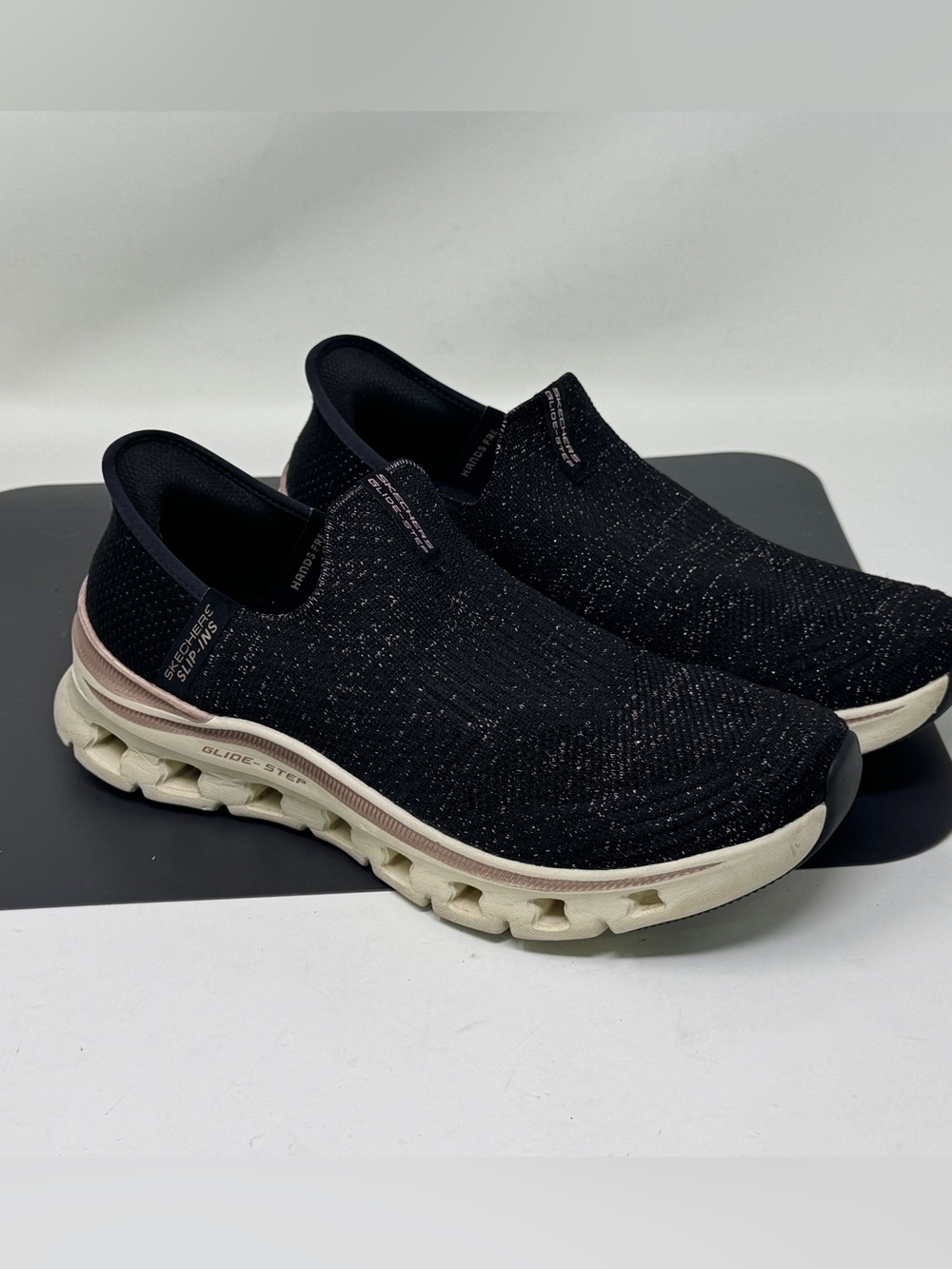 Skechers Slip ins Glide Step Shoes Women's  Sneakers 150425